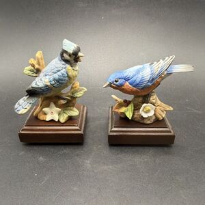 VTG Blue Jay Garden Bird Set Of 2  Lefton Ceramic Figurine 2.5 Inch Tall W/base